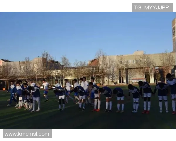 黄敏专访:从绿茵场到人生舞台的足球旅程回顾与展望