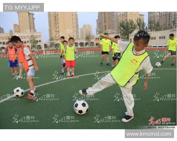 足球迷与足球明星的贴纸收藏乐趣与交流体验分享 足球迷与足球明星的贴纸收藏乐趣与交流体验分享