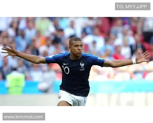 高清足球明星踏板图片展现运动魅力与激情瞬间